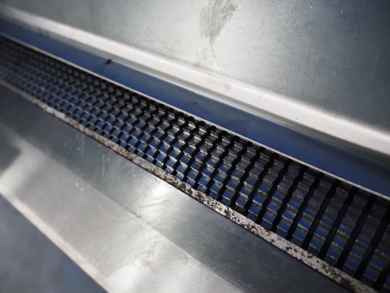 格拉塞利剥皮机