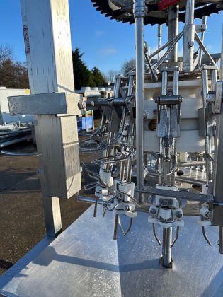 Linco 1000 至 3000 只/小时去内脏生产线