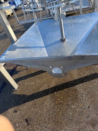 Linco 1000 至 3000 只/小时去内脏生产线