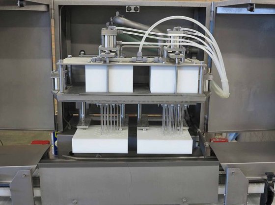 Wolfking Belam 肉类注射器，带 Scanio 盐水搅拌器