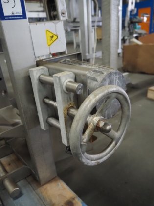 Meyn 马鞍形切割机