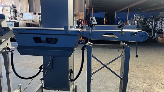 Marel Scanvaegt 紧凑型 ScanSizer 整线