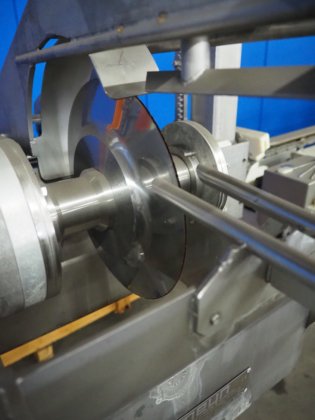 Meyn 鞍形书脊分离器/书脊切割器