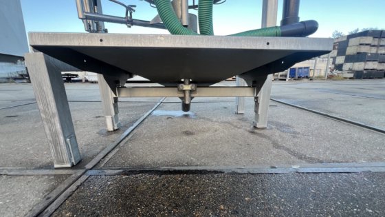 LINCO 禽类处理线剔毛/去内脏线