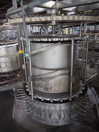 Linco 自动掏膛机,配备 24 个工位