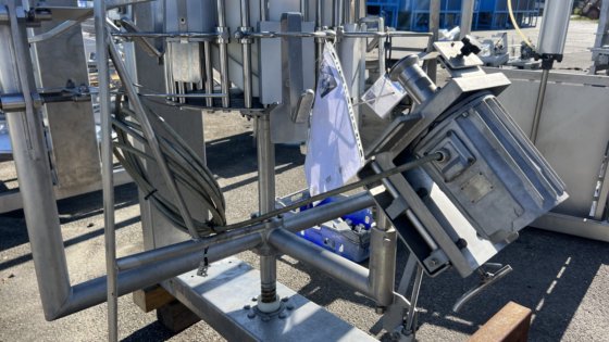 用于家禽加工的梅恩胸肉盖切割机