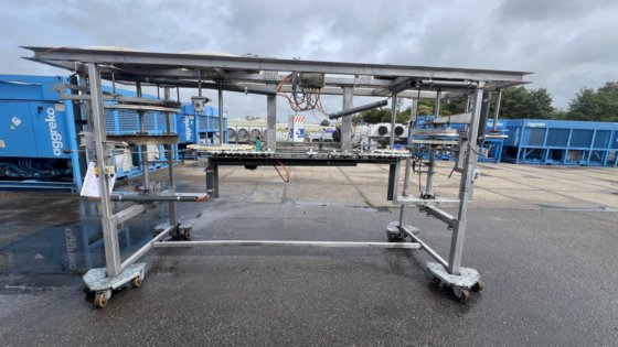 梅恩·雷汉格 (Meyn Rehanger) 冷静地称重