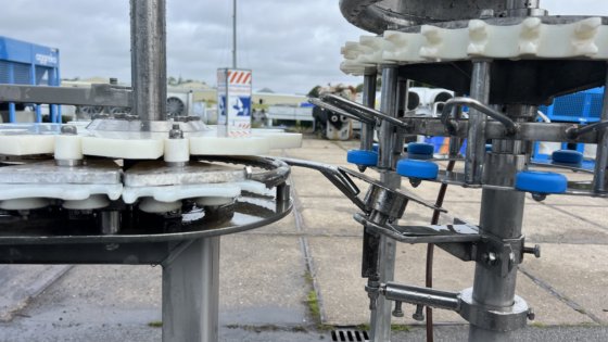 梅恩·雷汉格 (Meyn Rehanger) 冷静地称重