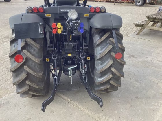 2025 Deutz 3050 trekker