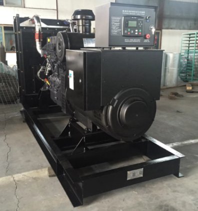 25KVA ディーゼル発電機 カミンズエンジン オープンフレーム ダイナモ