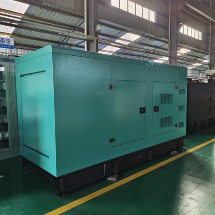 静かな300kVA 3相電動ダイナモ ゲンセット ディーゼル発電機 最良エンジンを備えた信頼性の高い発電所