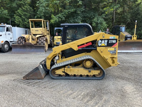 2019 Caterpillar 279D Compact Track Loader in McMinnville, OR, USA