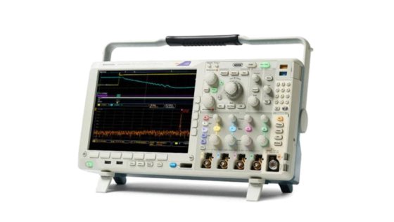 テクトロニクス MDO4000C ミックスド・ドメイン・オシロスコープ
