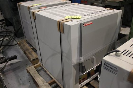 CARBOLITE RHF 14/35 LABORATORY CHAMBER