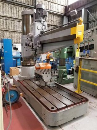 OOYA RE3-2500 RADIAL ARM DRILL