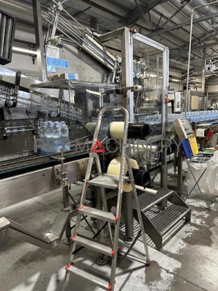 2000条克朗斯PET碳酸水瓶装生产线