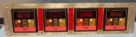 R.O.C. PH/ORP CONTROLLERS 3676 MODEL: 3676 in Texas City, TX, USA
