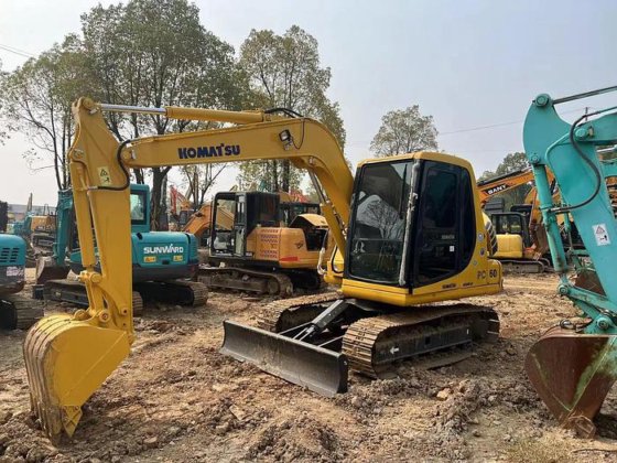 2022 Komatsu PC60-7