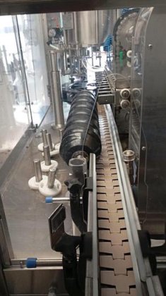 ガラス瓶洗浄機、充填機、キャッパー