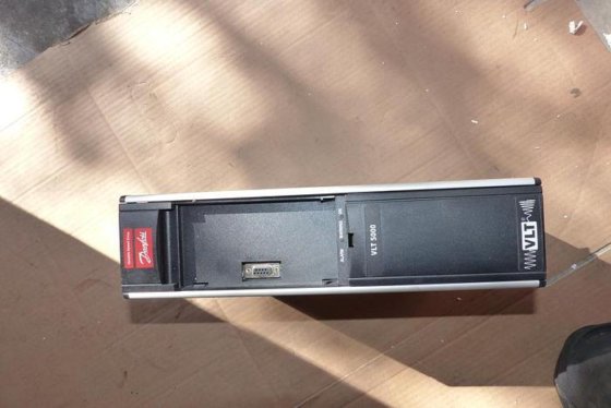 周波数コンバータ