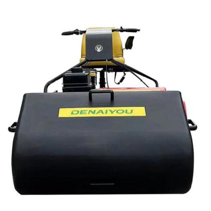 サッカー場天然芝芝刈り機搭載ガソリン芝刈り機高馬力ゼロ回転三重ローラーカッター