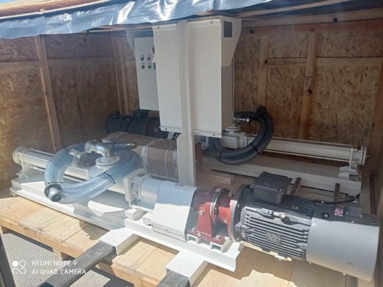 电动螺杆泥浆/水泥泵