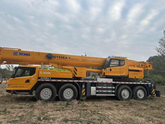2022 XCMG used crane QY85KA_Y