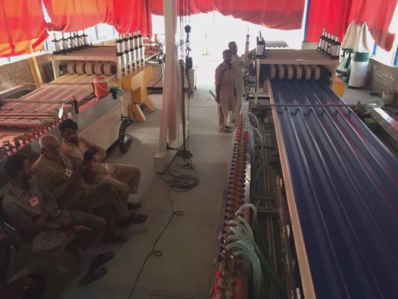 PVC 屋顶板材挤出机