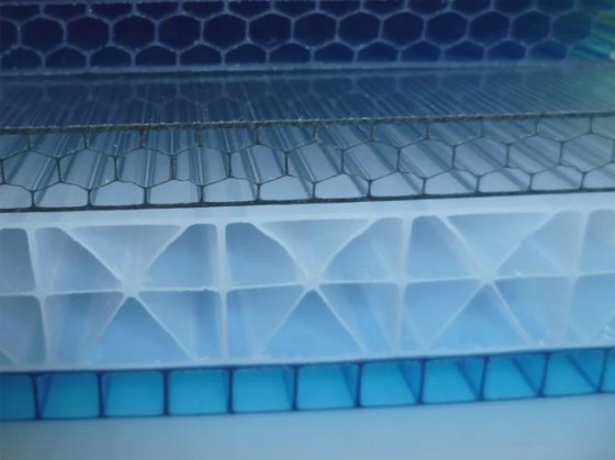 ジュエル機械 PC 波形ハロールーフシート押出ライン プラスチック板製造機械