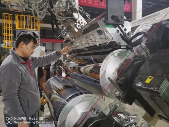 Jwell 单螺杆 PET 片材挤出机