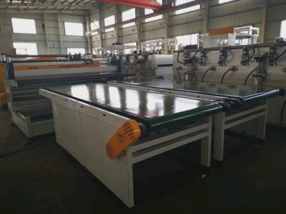 PC 阳光板挤出机