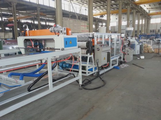 塑料板材机械/挤出生产线/制造机械/生产线/挤出机/HDPE PP PS PC PMMA