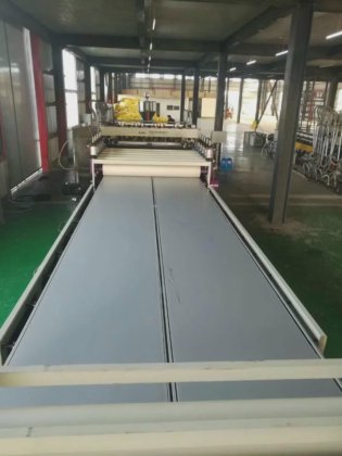 PP/PE/PC 中空建筑模板制作机/挤出生产线