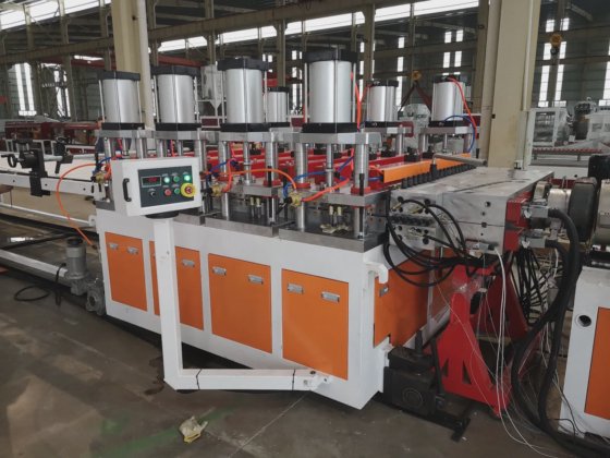 Jwell PVC 泡沫/Celuka 板材挤出生产线 UPVC