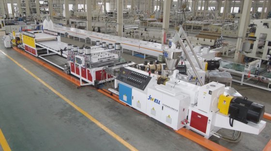 竹动力和纤维复合板挤出生产线