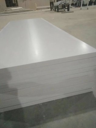 PVC 泡沫板挤出机