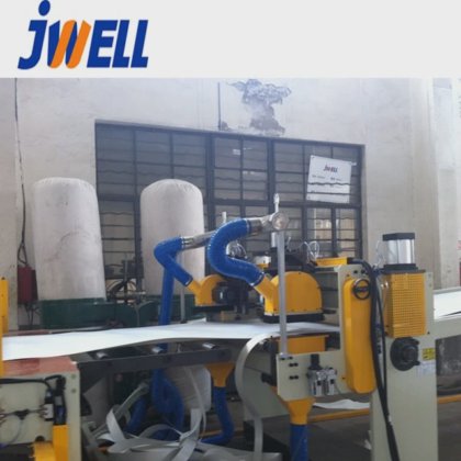 PVC WPC発泡ボード押出ライン ドアパネル発泡ボード機械 家具ボード押出ライン 1220mm