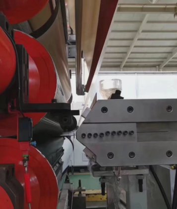 PVC 地板挤出设备