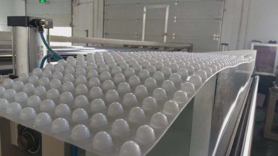 高密度聚乙烯排水板挤出生产线