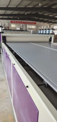 聚丙烯中空建筑框架板材挤出生产线