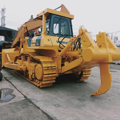 KOMATSU D155AX-3