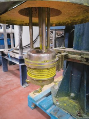 2004 OLIVER Y BATLLE HCP-1