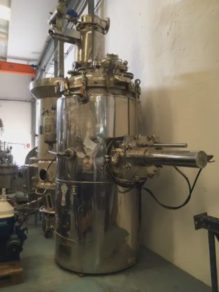 SECADOR VERTICAL 1000 LITROS