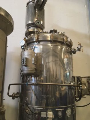 SECADOR VERTICAL 1000 LITROS