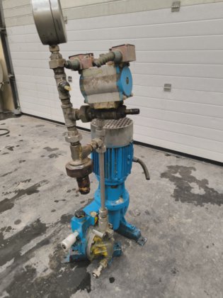 1990 MILTON ROY B.90