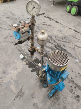 1990 MILTON ROY B.90