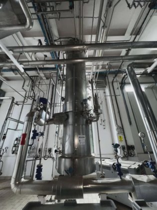 Fabricant COLONNE DE DISTILLATION