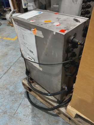 DOMINO A100