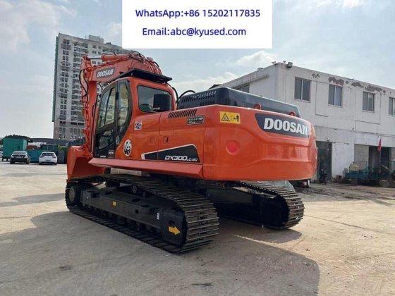 2024 Doosan DX300LC