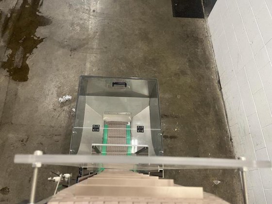Automatic Cap Elevator